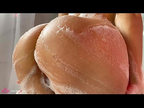 ❤️ Bà thủ dâm âm hộ với máy rung đến cực khoái mãnh liệt trong vòi hoa sen ☑ Porn video ở% vi.playcrot69.top% ﹏